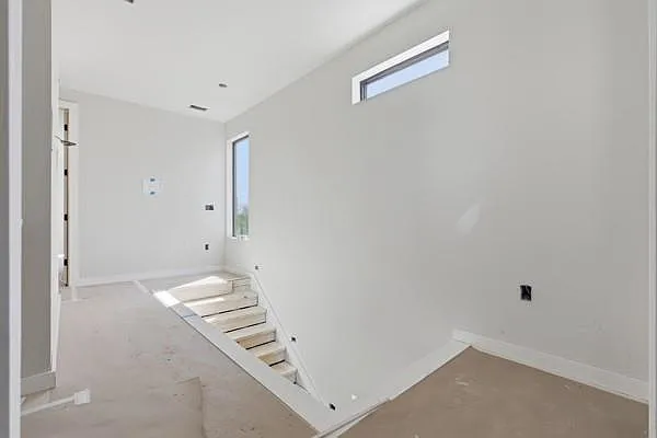 1403 Barton Hills Dr #2 — Photo 18