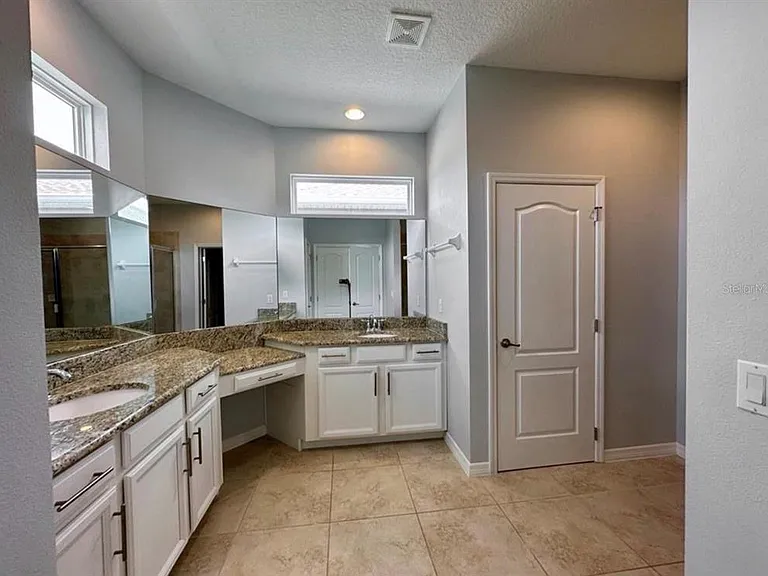 15167 Newtonia St — Photo 16