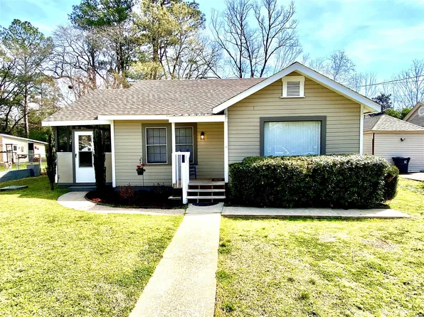 202 N Opothleohola St, Wetumpka, AL 36092