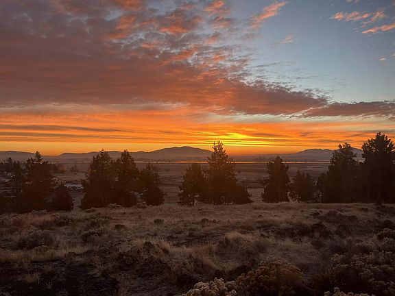 2nd image of 6710 Jake Rd