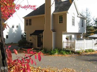 21 Hubbard Rd, Wilton, CT 06897