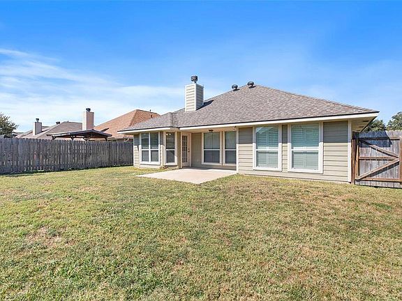 5th image of 2707 Barronwood Dr