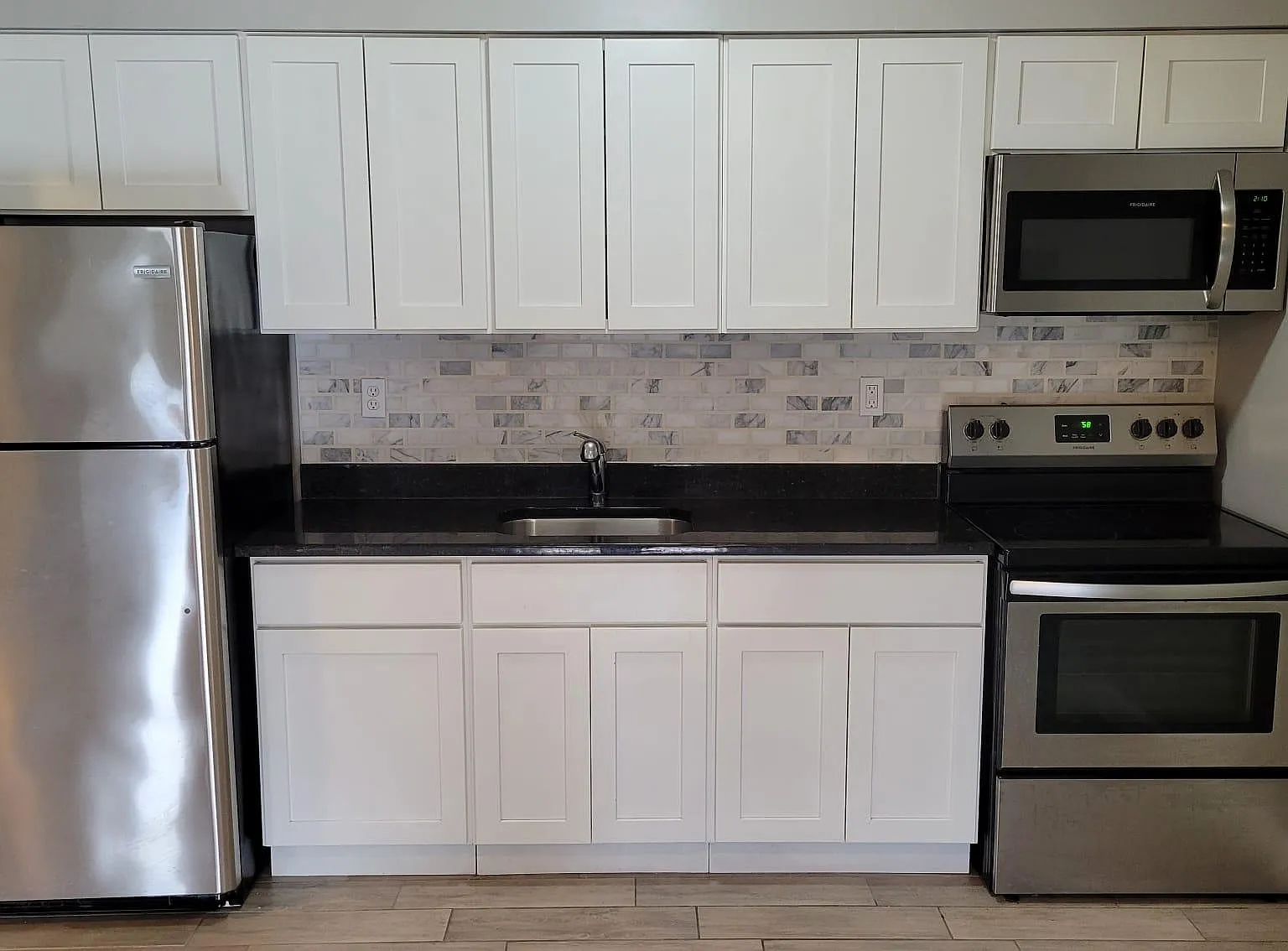 156 Bull Hill Ln — Photo 3