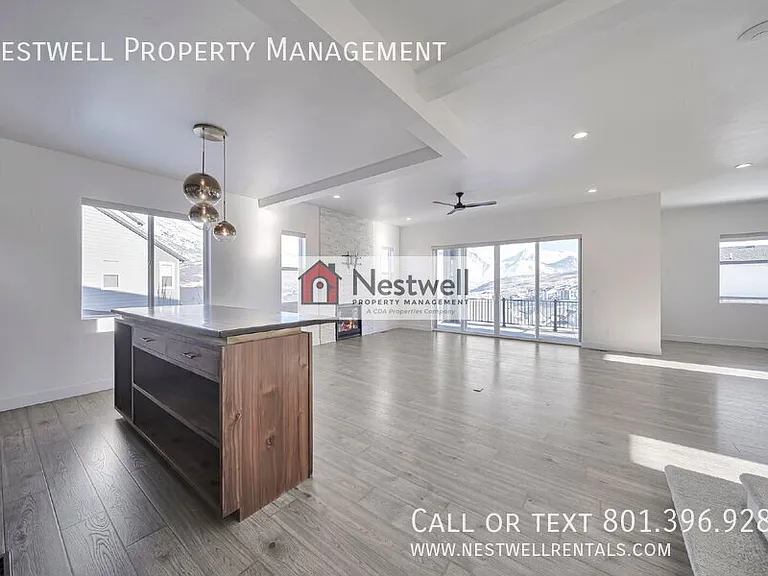 2346 E Snowy Peak Dr — Photo 10