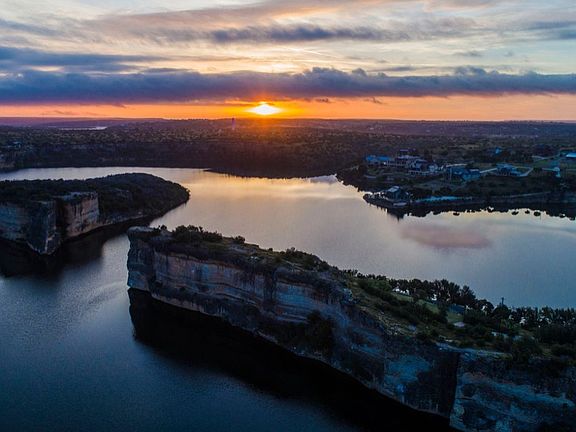 SUNRISE LIKE NO OTHER