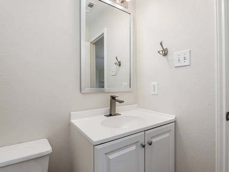 6023 Barany Ct — Photo 17