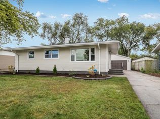 17 Indianwood Dr, Thornton, IL 60476