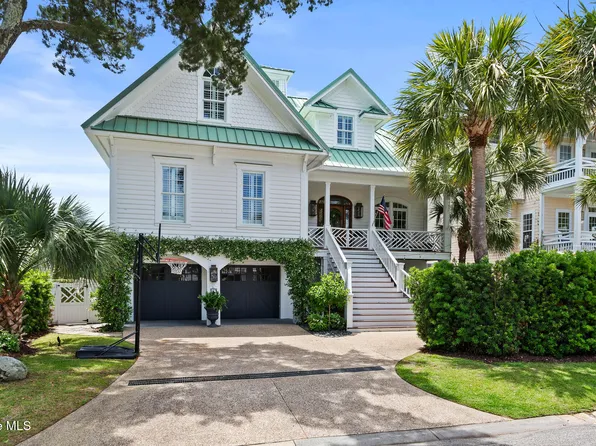 6 Jasmine Place, Wrightsville Beach, NC 28480