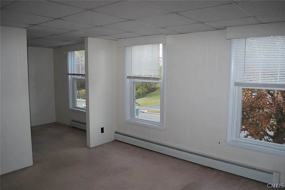 1 bed, 1.0 bath, 900 sqft, $850 — Photo 3