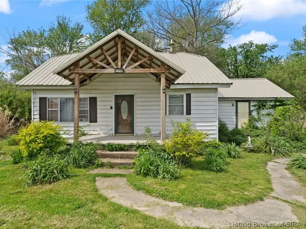 1130 N Church Street, Austin, IN 47102