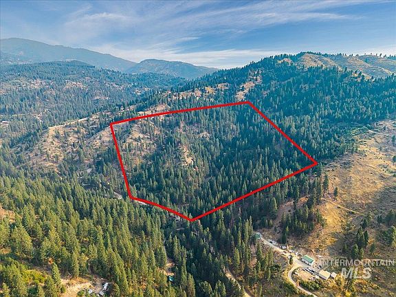 3rd image of Tbd Robie Creek Rd