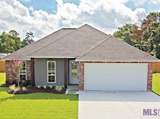 33780 Blue River Dr, Denham Springs, LA 70706