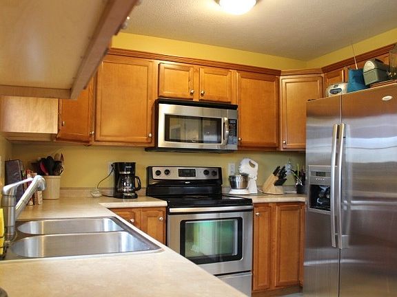 4th image of 1830 Richards Dr