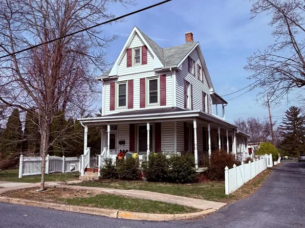 308 Redwood St, Harrisburg, PA 17109