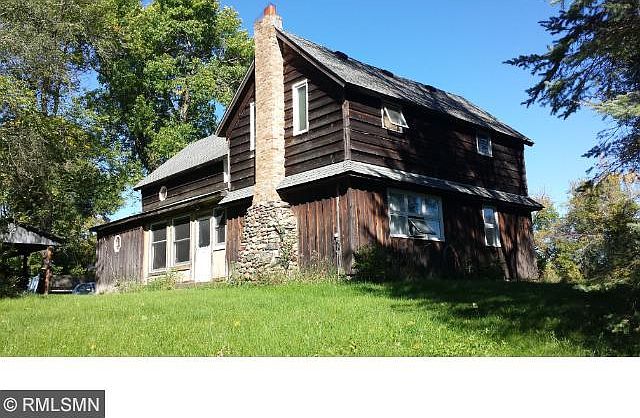 2nd image of 8437 261st Ave NW