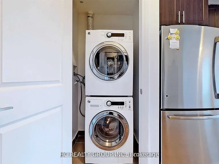 7171 Yonge St #2305 — Photo 20