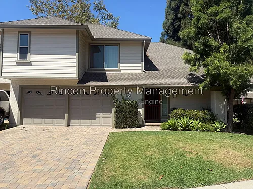 694 Deerhunter Ln Photo 1