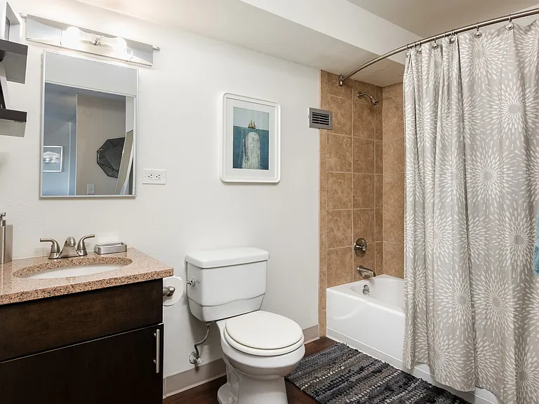 Baker Tower Apartments — Photo 10