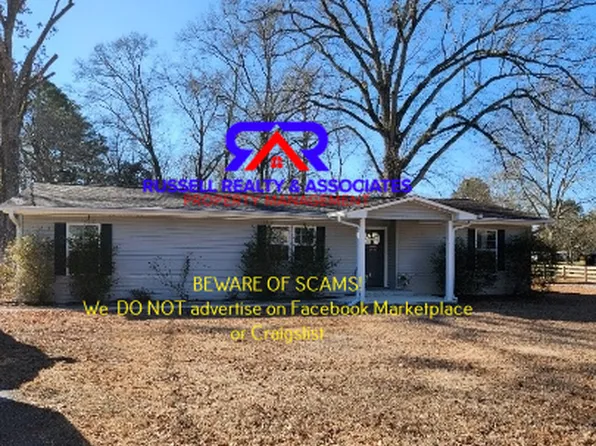 108 E Sterrett St, Columbiana, AL 35051