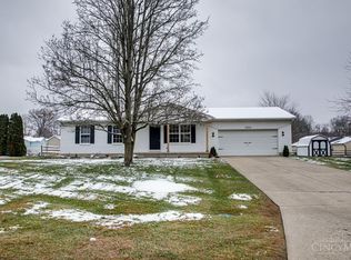 1303 Woodburn Ct, Batavia, OH 45103