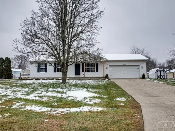 1303 Woodburn Ct, Batavia, OH 45103