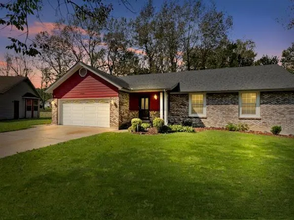 11665 Latonka Trl, Florissant, MO 63033