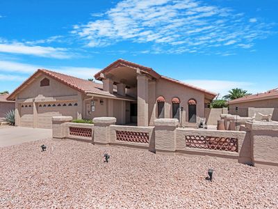 26637 S NEW TOWN Drive, Sun Lakes, AZ, 85248