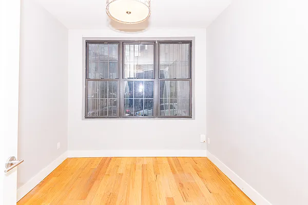 Rented by MySpaceNYC | media 21