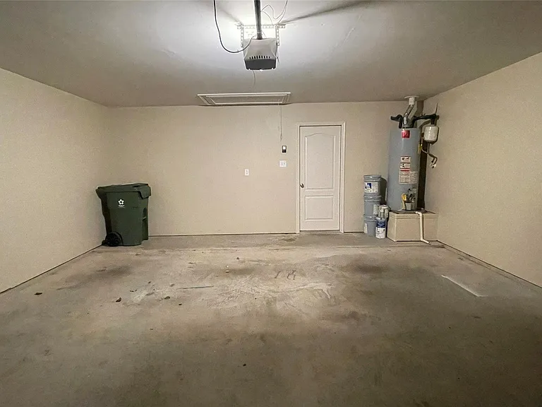 8131 Tierra Del Sol Rd — Photo 19