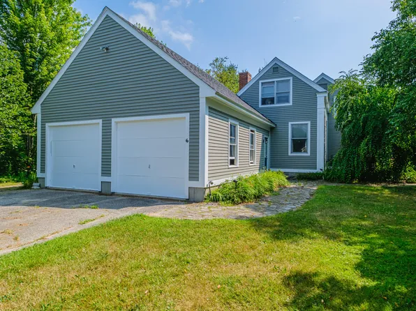 6 Meadow Lane, Cumberland, ME 04021