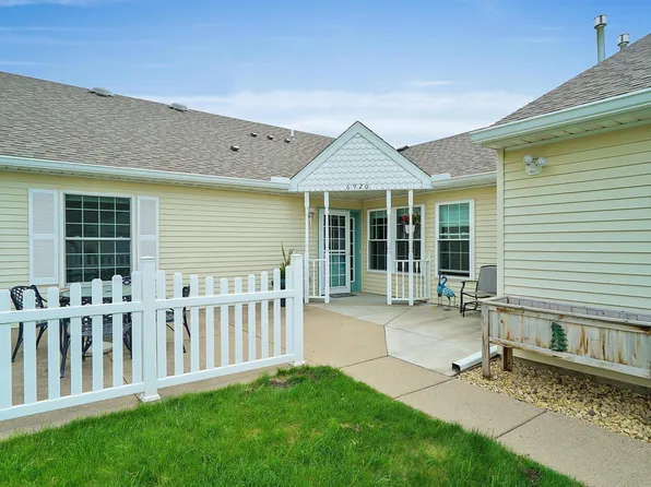 6920 Inverness Trl #40, Inver Grove Heights, MN 55077