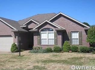 2607 Irish Ivy Ln, Henderson, KY 42420