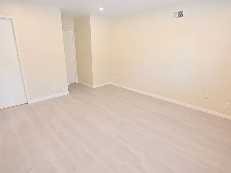 1759 Stokes Street — Photo 24
