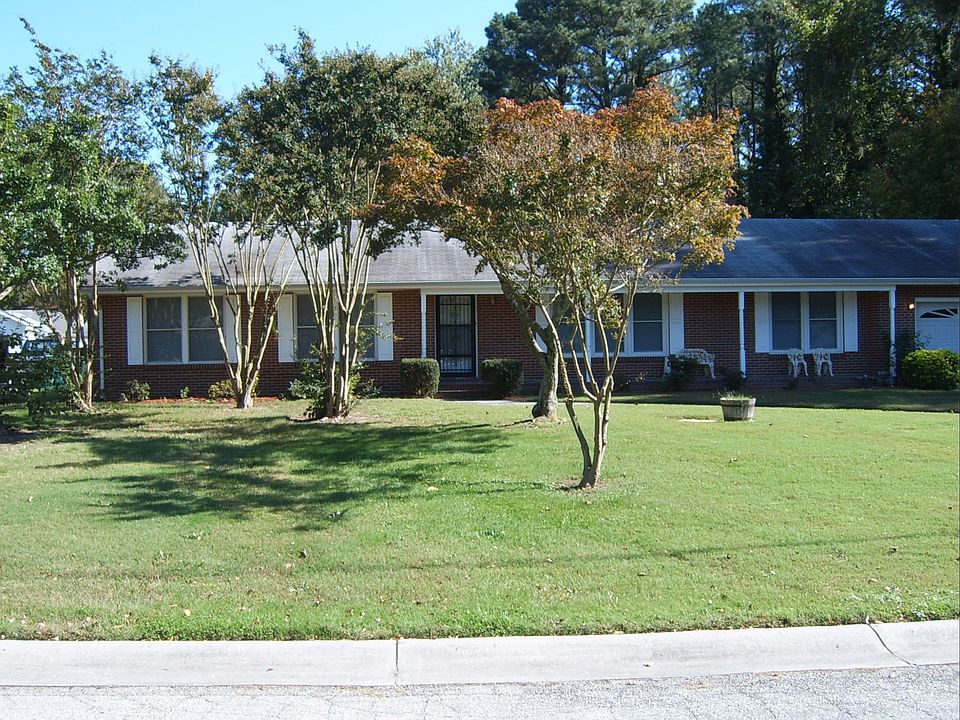 711 Camelia Rd, Front Street View