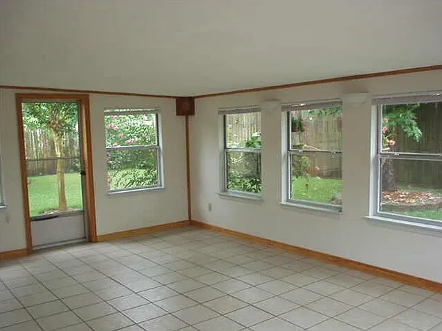 2711 Amaranth Dr — Photo 10