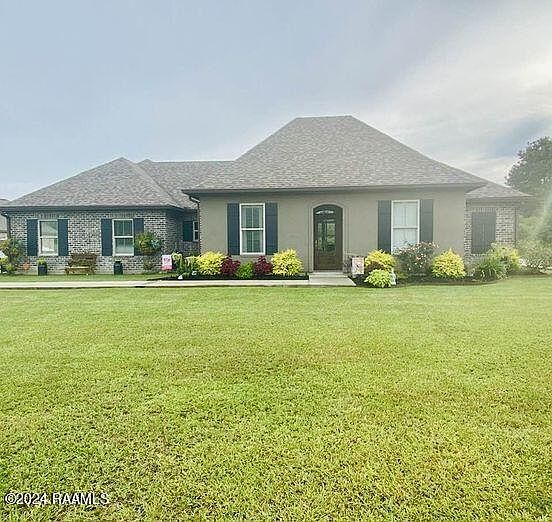 1st image of 218 Shelly Dr