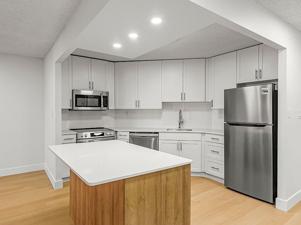 1st image of 9717 111th St NW #Dcd3cd402