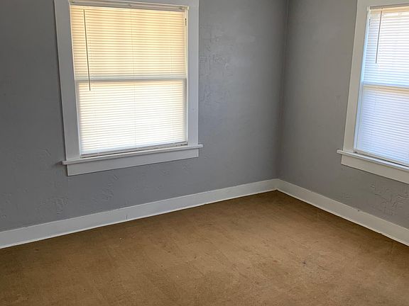 4th image of 1316 Parker St