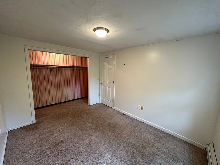 169 Rocky Hill Rd — Photo 23