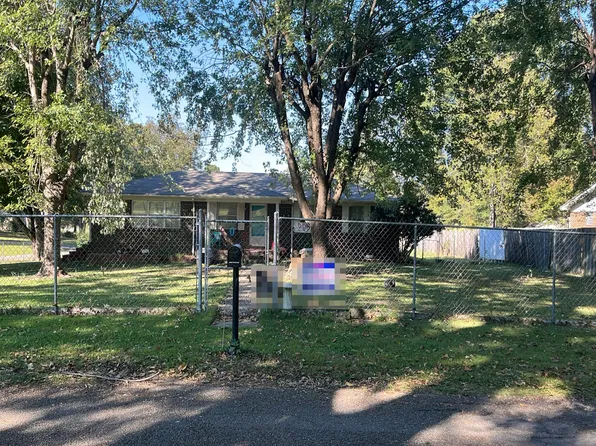 903 Snellgrove Ave, Boaz, AL 35957