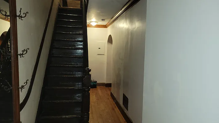 Rented by Obiajula Ugbomah, LREB | media 24