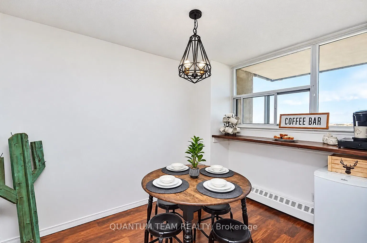 215 Glenridge Ave — Photo 4