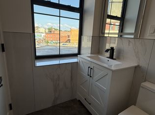 59-61 Broadway #1, Norwich, CT 06360