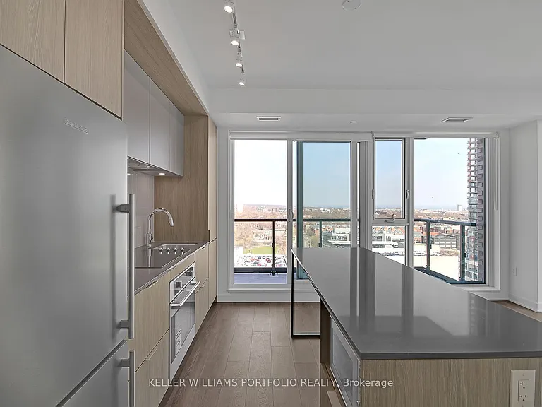130 River St #1302 — Photo 15