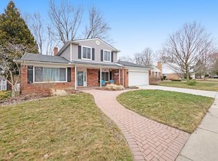 2921 Pebble Creek Rd, Ann Arbor, MI 48108