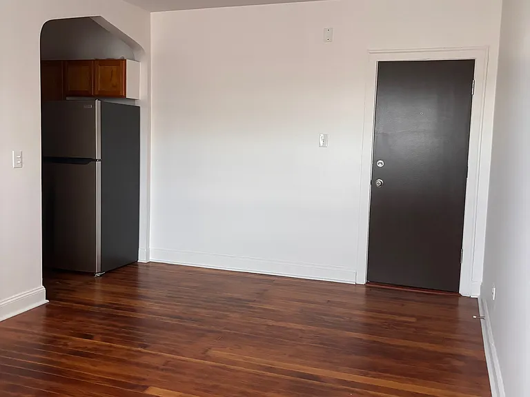 Medium Studio Room Area