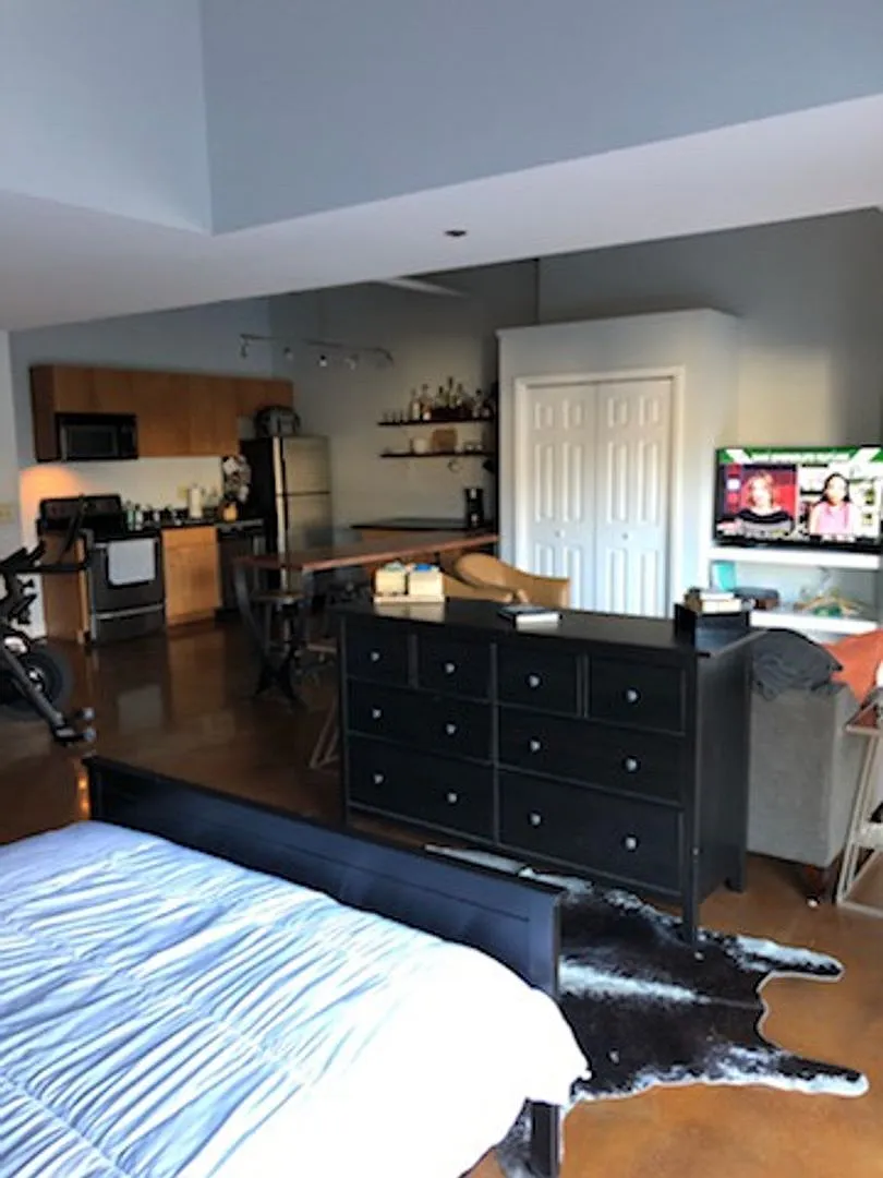 715 N Church Street #212 — Photo 4