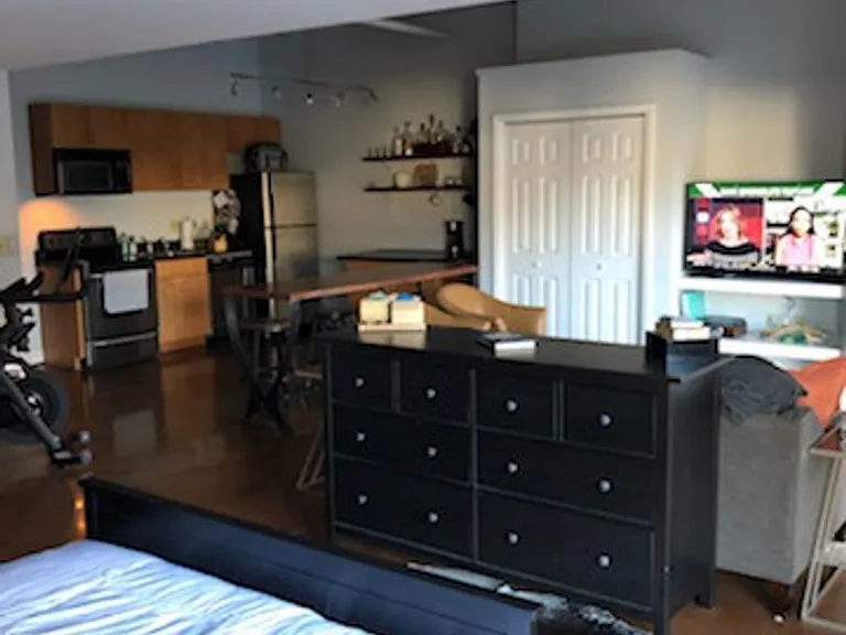 715 N Church St #212 — Photo 4