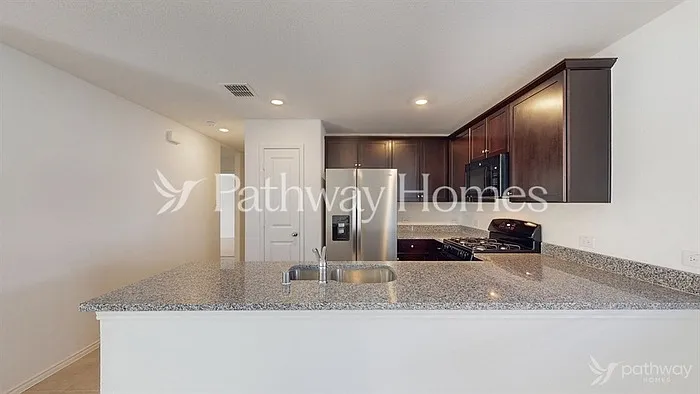 8801 Red Fox Trl — Photo 8