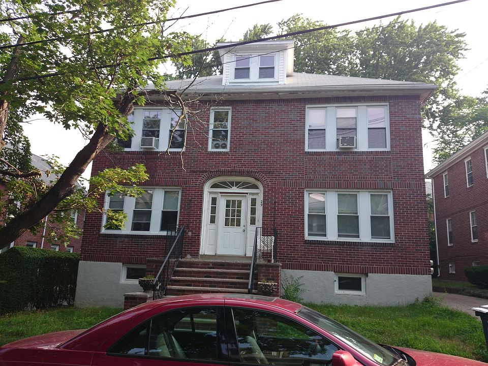 2nd image of 29 Hatherly Rd